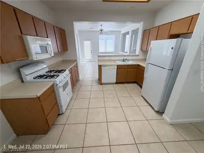 5434 Ragged Robin Court, North Las Vegas, NV 89031 Kitchen