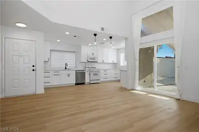 1447 Tiny Pebble Way, Las Vegas