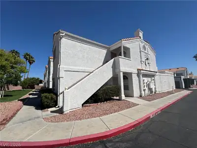 1800 Edmond Street 162 Front of Structure