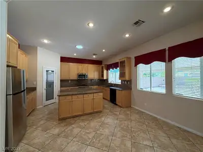 7185 Windy Peak Court, Las Vegas, NV 89113 Kitchen