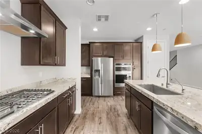10317 Stroma Avenue, Las Vegas, NV 89166 Kitchen