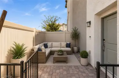 7030 Spicy Merlot Street, North Las Vegas, NV 89086 Patio