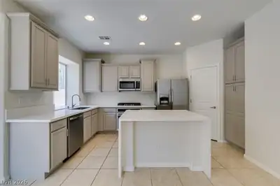 9855 Big Window Street, Las Vegas, NV 89178 Kitchen