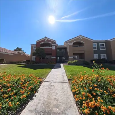 8101 West Flamingo Road 2013, Las Vegas