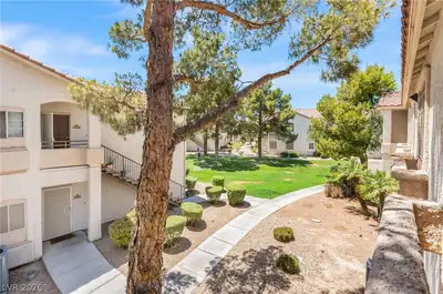 1405 South Nellis Boulevard 2015 Yard
