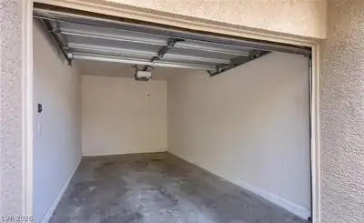 7135 South Durango Drive 307, Las Vegas, NV 89113 Garage