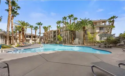7135 South Durango Drive 307, Las Vegas, NV 89113 Pool
