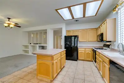 2189 Chapman Ranch Drive Kitchen