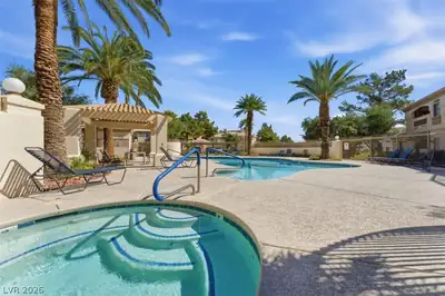 7400 West Flamingo Road 1090 Pool