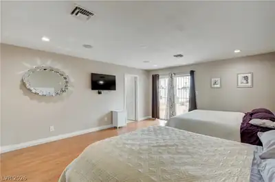 2720 East Quail Avenue Bedroom