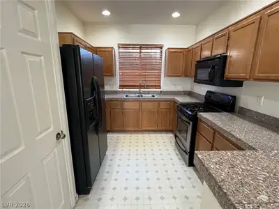 4289 Sugar Drive Kitchen