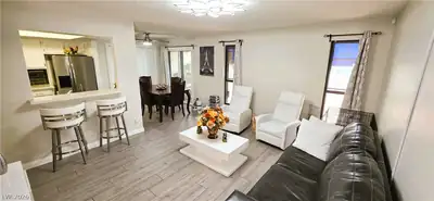 6117 West Oakey Boulevard A Living Room