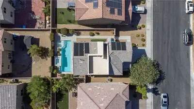 6442 Harline Heights Street Las Vegas, NV 89113