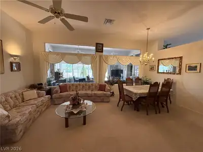 10529 Broom Hill Drive, Las Vegas, NV 89134 Living Room