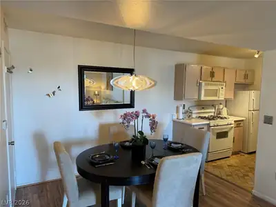 7885 West Flamingo Road 1002 Dining Area