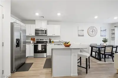 4597 Honey Hills Avenue, Las Vegas, NV 89141 Kitchen