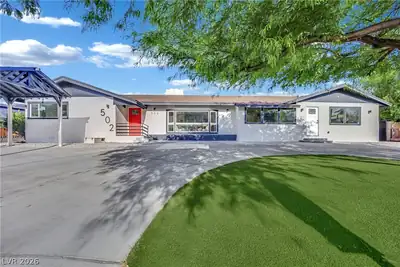502 Park Way, Las Vegas, NV 89106 Front of Structure