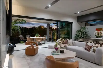 3956 Heron Fairway Drive, Las Vegas, NV 89141 Living Room