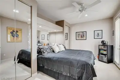 2136 Lookout Point Circle, Las Vegas, NV 89117 Bedroom
