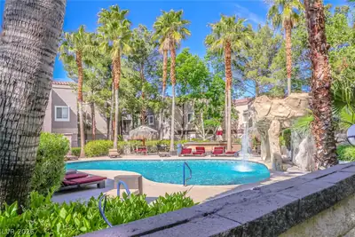 5250 South Rainbow Boulevard 2079 Pool