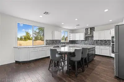 7030 Longley Street, Las Vegas, NV 89131 Kitchen
