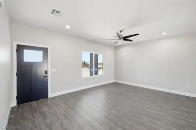2981 Ponderosa Avenue, Pahrump, NV 89048 Living Room