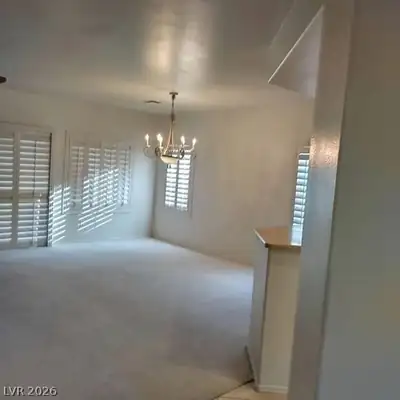 1652 Black Fox Canyon Road Dining Area