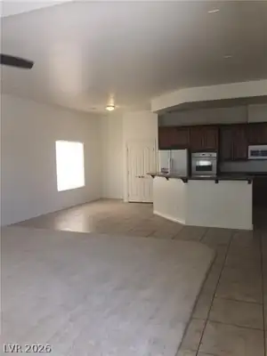6245 Hawthorn Woods Avenue, Las Vegas, NV 89130 Living Room