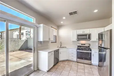 7236 Victoria Oak Court Kitchen