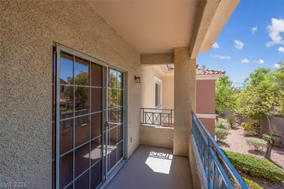 353 Amber Pine Street 203 