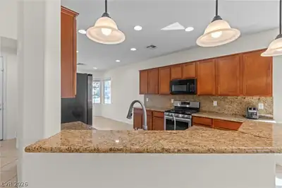 4051 Lancaster Falls Avenue, North Las Vegas, NV 89085 Kitchen