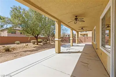 4051 Lancaster Falls Avenue, North Las Vegas, NV 89085 Patio
