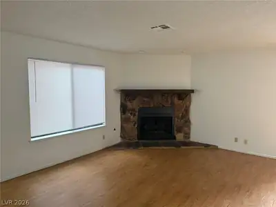 2119 PINE BREEZE Lane N/A Living Room