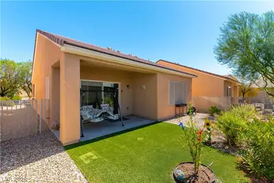 2109 BAY THRUSH Way, North Las Vegas, NV 89084 Patio