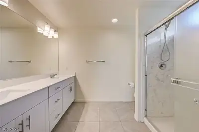 5480 Enchanted Rose Street, Las Vegas, NV 89148 Primary Bathroom