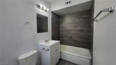 2908 Marlin Avenue 1 Bathroom