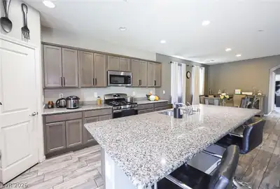 6863 Upland Heights Avenue, Las Vegas, NV 89142 Kitchen