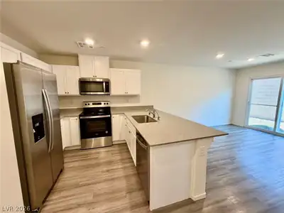 4495 Honey Hills Avenue, Las Vegas, NV 89141 Kitchen