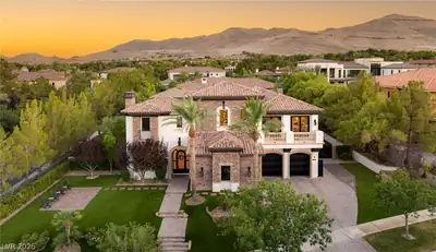 25 Pebble Dunes Court, Las Vegas