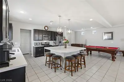 10137 Herons Rise Street, Las Vegas, NV 89141 