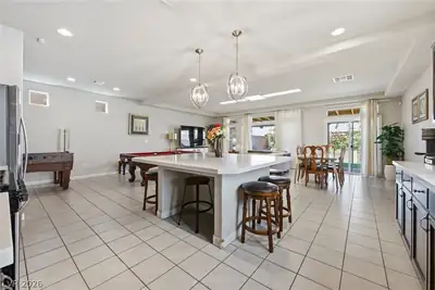 10137 Herons Rise Street, Las Vegas, NV 89141 
