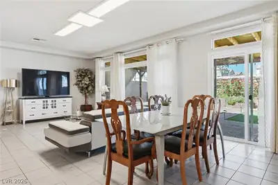 10137 Herons Rise Street, Las Vegas, NV 89141 