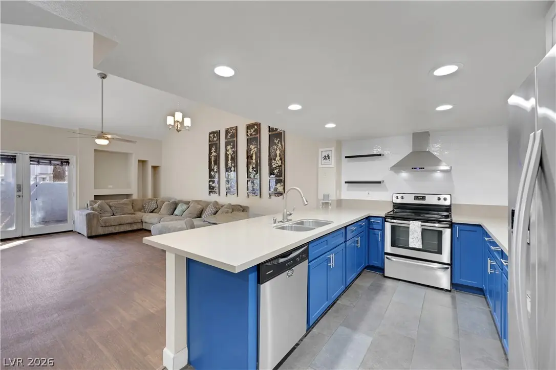 5635 Vineyard Lane 5635