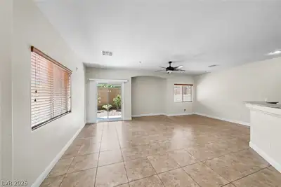 2311 Koho Drive 103 Living Room