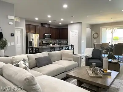 2828 Aragon Terrace Way, Henderson, NV 89044 Living Room