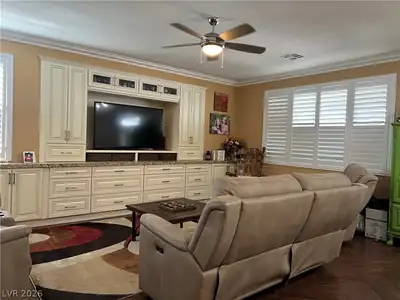 6378 Elizabethtown Avenue, Las Vegas, NV 89110 Family Room