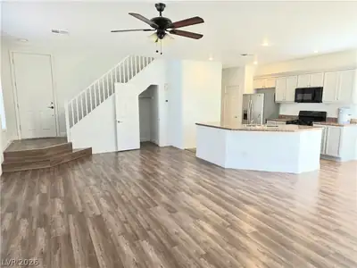8084 Retriever Avenue, Las Vegas, NV 89147 Great Room