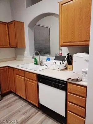 3305 Hillingdon Court, Las Vegas, NV 89129 Kitchen