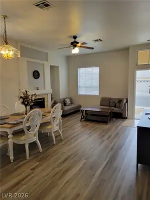 3305 Hillingdon Court, Las Vegas, NV 89129 Living Room