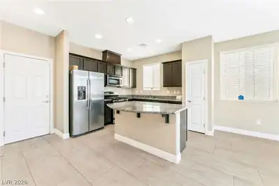 730 Bending Wolf Avenue, Las Vegas, NV 89178 Kitchen